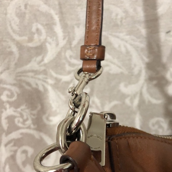 Coach Chelsea Leather Chestnut Shoulder Crossbody Bag.  Great Used Condition. - Picture 7 of 16